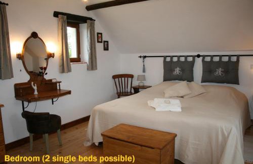 Le Lardin-Saint-Lazare House | Hillside Park Dordogne