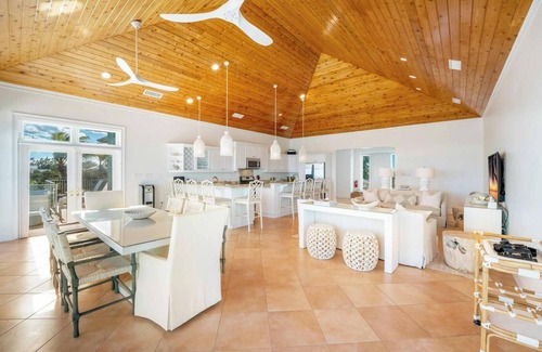 North Side House | Hilltime: Beach House w/Pool, Backyard Snorkeling & Oceanfront Terraces in Rum P