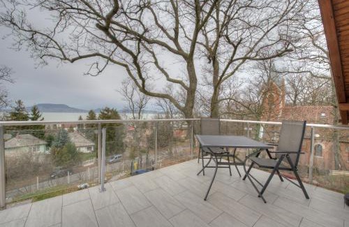 Fonyod Apartment | Hilltop Apartments