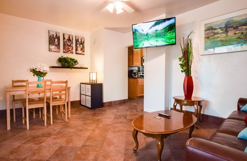 El Cajon Condo | Hilltop Condo with Panoramic View (TDY)