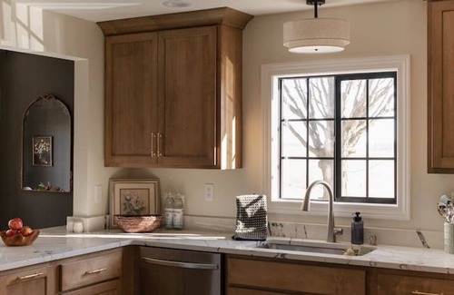 Goshen House | Hilltop Family Retreat