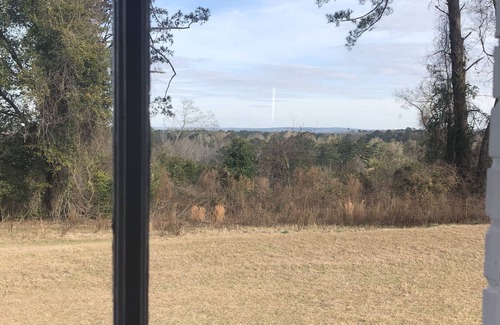 Eufaula House | Hilltop Retreat . Private house surrounded by nature. Just 2 miles from Lake.