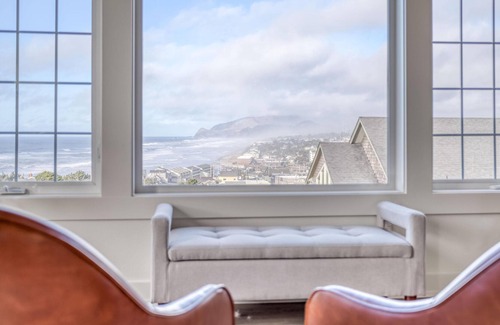 Logsden House | Hilltop Views Guest House