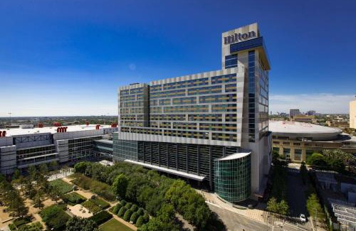 Houston Convention District Hotel | Hilton Americas - Houston