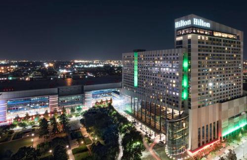Houston Convention District Hotel | Hilton Americas - Houston