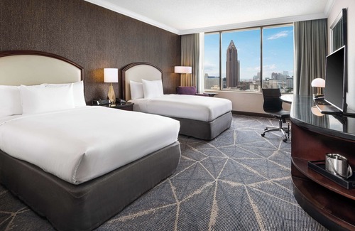 Peachtree Center Hotel | Hilton Atlanta