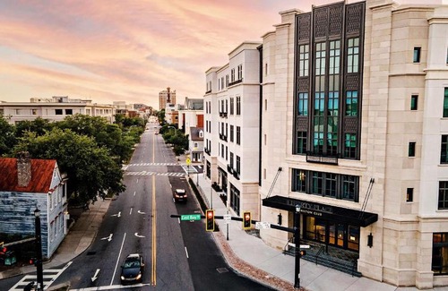 Ansonborough Hotel | Hilton Club Liberty Place Charleston