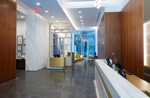 Midtown East Hotel | Hilton Club The Central at 5th New York