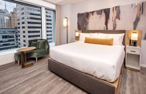 Midtown East Hotel | Hilton Club The Central at 5th New York