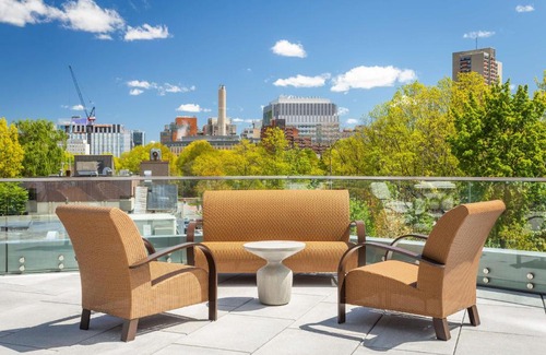Brookline Hotel | Hilton Garden Inn Boston Brookline, Ma