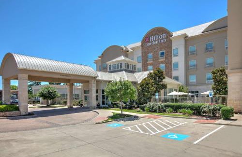 North Arlington Hotel | Hilton Garden Inn Dallas Arlington