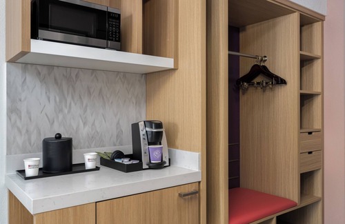 Dover Hotel | Hilton Garden Inn Dover