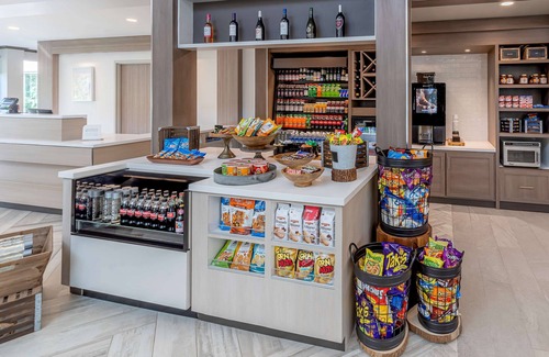 The Woodlands Hotel | Hilton Garden Inn Houston/The Woodlands