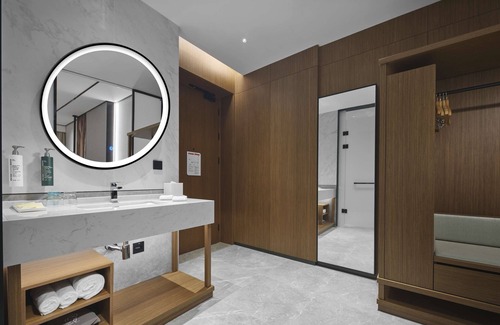 Huizhou Hotel | Hilton Garden Inn Huizhou North Railway Station
