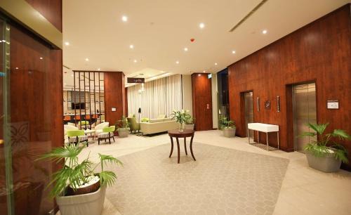 Central Kampala Hotel | Hilton Garden Inn Kampala