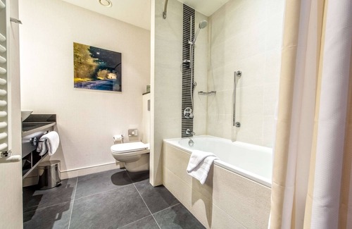 Balice Hotel | Hilton Garden Inn Krakow Airport
