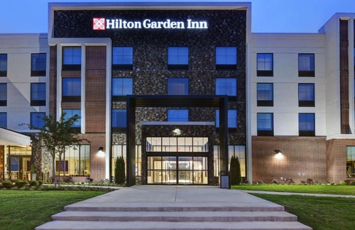 Madison Hotel | Hilton Garden Inn Madison Huntsville Airport
