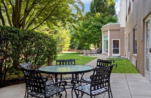 Five Oaks Hotel | Hilton Garden Inn Portland/Beaverton