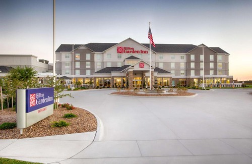 Salina Hotel | Hilton Garden Inn Salina