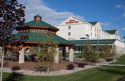 Watertown Hotel | Hilton Garden Inn Watertown