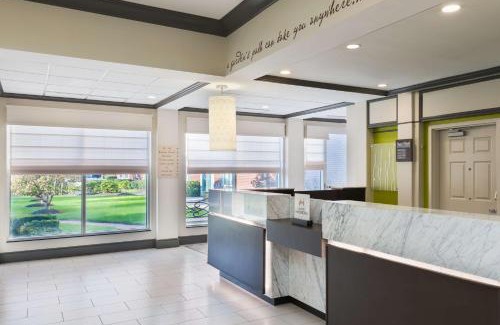 Westbury Hotel | Hilton Garden Inn Westbury