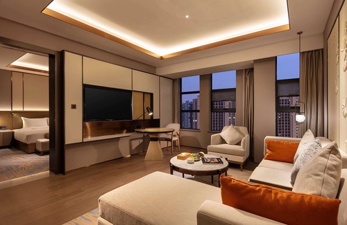 Yunlong District Hotel | Hilton Garden Inn Xuzhou, China