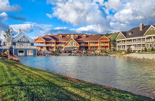 The Blue Mountains Resort | Hilton Grand Vacations Club Blue Mountain Canada