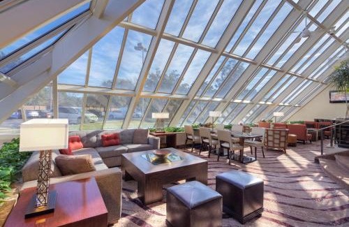 Westchase Hotel | Hilton Houston Westchase
