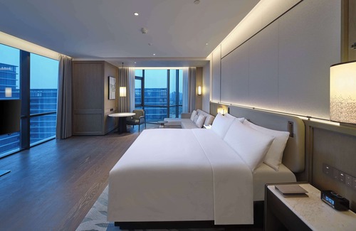 Xiuzhou Qu Hotel | Hilton Jiashan