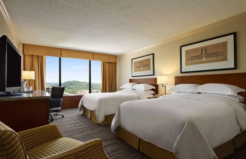 Downtown Knoxville Hotel | Hilton Knoxville
