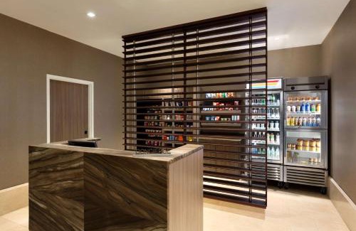 Wynnefield Heights Hotel | Hilton Philadelphia City Avenue
