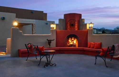 Taos Hotel | Hilton Tapestry Collection, Hotel Don Fernando De Taos