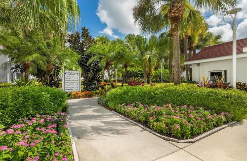 Florida Central Atlantic Coast Resort | Hilton Vacation Club Grand Beach Orlando