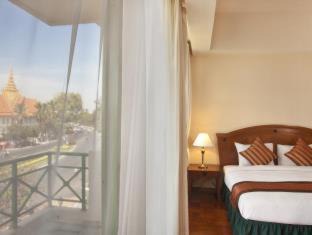 Daun Penh Apartment | Himawari Hotel Apartments