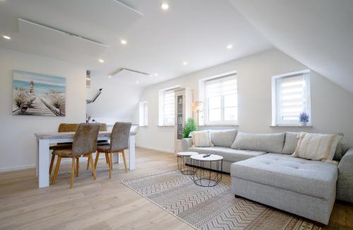 Suederhafen Apartment | Himmelreich - Helle & moderne Ferienwohnung am Meer