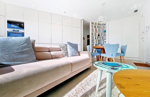 Lo Rufete Apartment | Hinojo143 @ Las Colinas Golf & Country Club