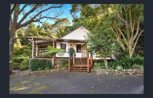 Broughton Village House | Hinterland Retreat on 30 acres - Sleeps 6