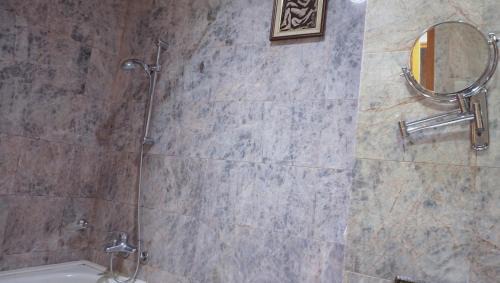 Shenkeng Hotel | HiONE Holiday Hotel
