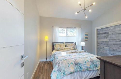 Florence House | Hip Nautic