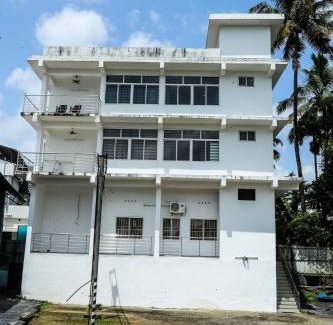 Eloor Apartment | HISHAMS BHAVAN