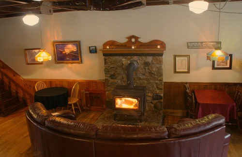 Port Albert House | Historic Inn Vacation Rental