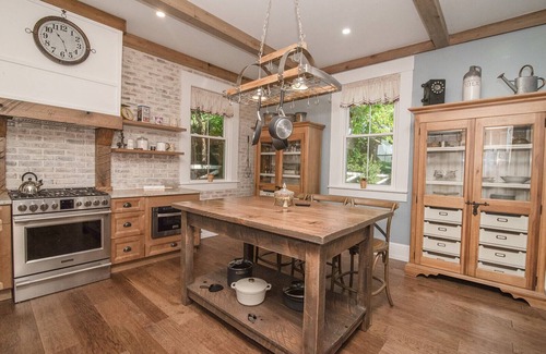 Lexington House | Historic 1850 Towering Italianate Villa, Hobby Horse Farm