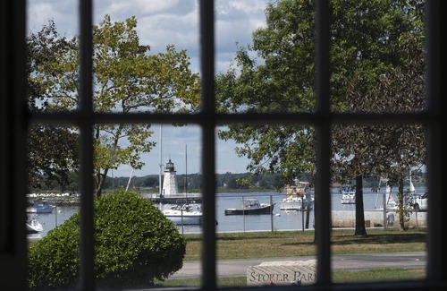 The Point House | Historic 302 year old, Award winning, whole house rental by the water.