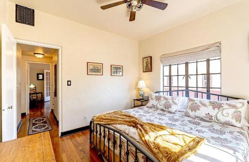 Sam Hughes House | Historic 3BD 2BA Tucson Bungalow, Steps to UofA, Low Summer Rates!