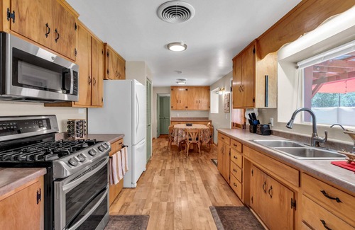 Willcox House | Historic Adobe Home in Willcox
