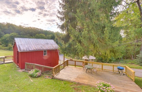 Boonsboro House | Historic Boonsboro Vacation Rental with Grill