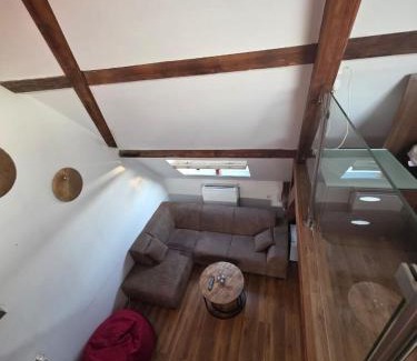 Schiedam Apartment | Historic Canal-Side Apartment