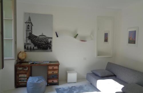 Bellano Apartment | Historic center Lake Como Bellano Modern studio