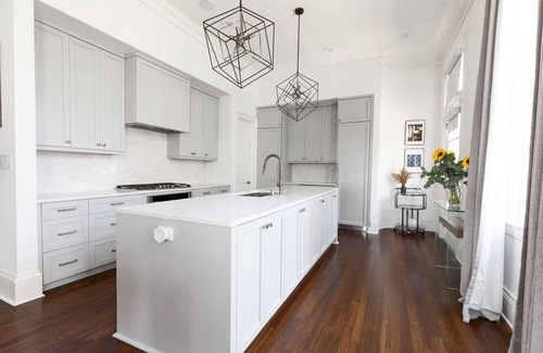 South of Broad Apartment | Historic Charleston meets Modern luxury