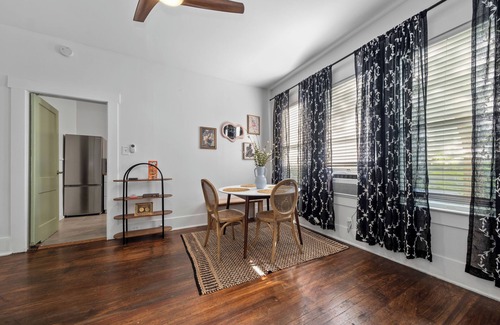 Alta Vista Apartment | Historic Charm Apt Near Pearl, Downtown & Brackenridge
